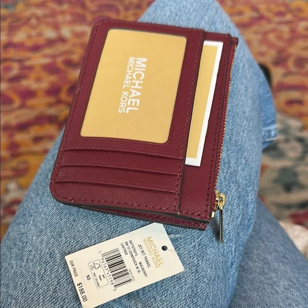Michael Kors Jet Set Travel Burgundy Card Holder